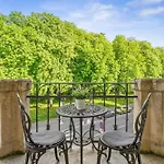 Spacious & Tranquil Rooms In Limpertsberg