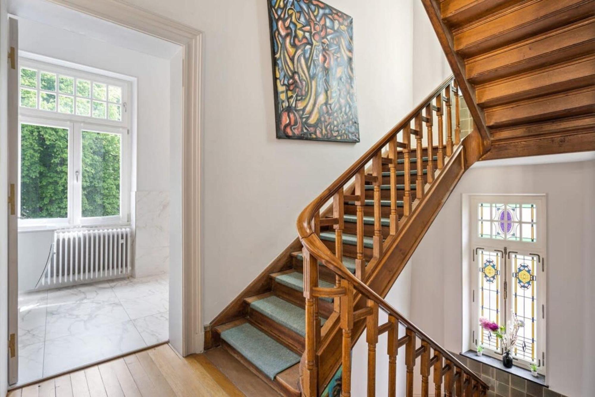 Spacious & Tranquil In Limpertsberg Homestay *